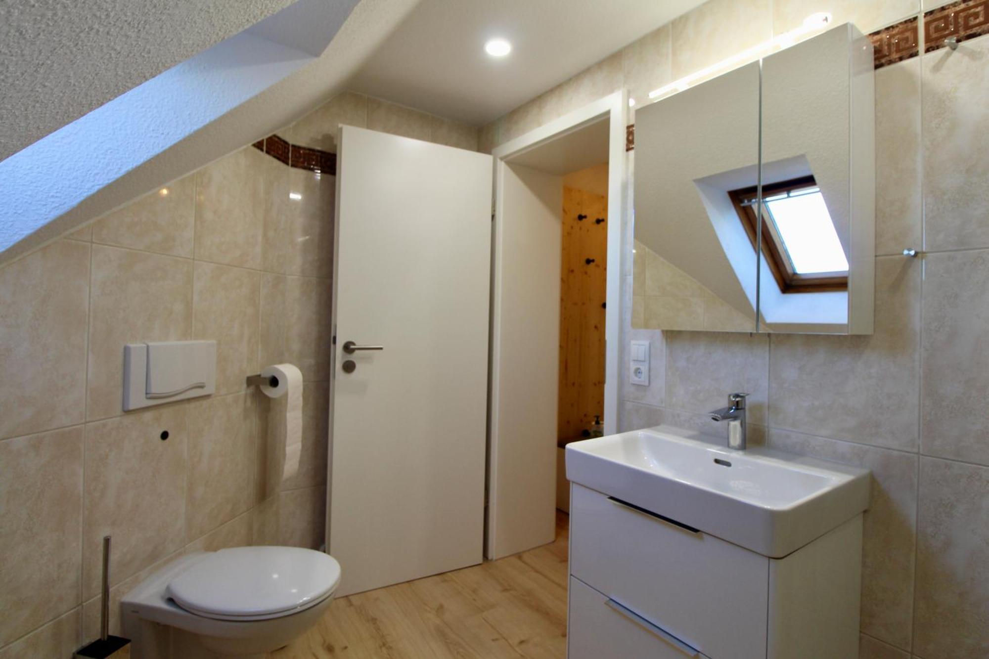 Appartement Patama - & Im Leipziger Neuseenland Zwischen Cospudner, Zwenkauer Und Markkleeberger See, Im Sueden Von Leipzig Grossdeuben